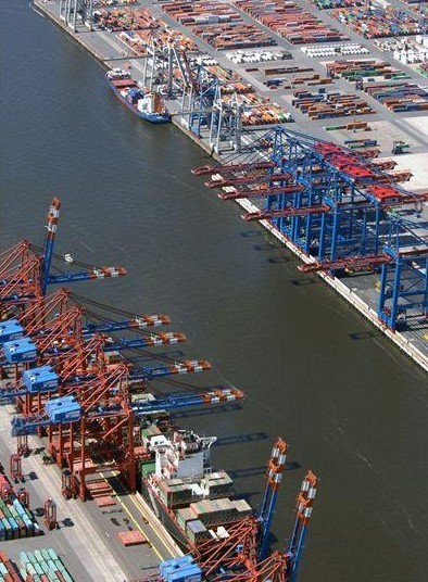 汉堡港在2012年业绩下降1％