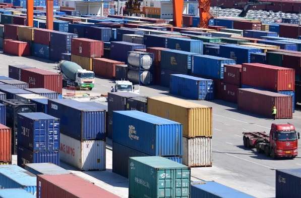 海运又称国际海洋货物运输，是乐鱼app在线
中非常主要的运输方式
